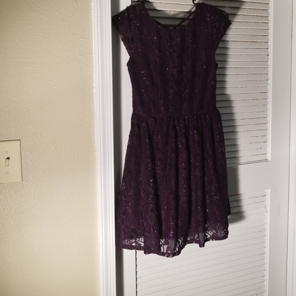 SIZE 5 SPEECHLESS DRESS